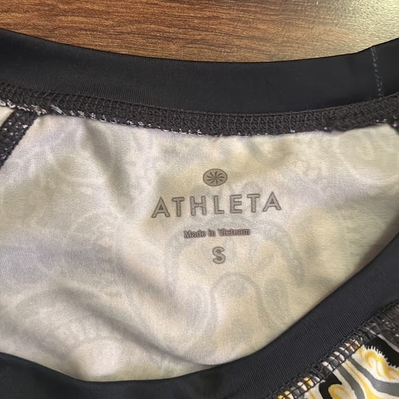 ATHLETA Paisley Long Sleeve Athletic Shirt size Small - Picture 4 of 8